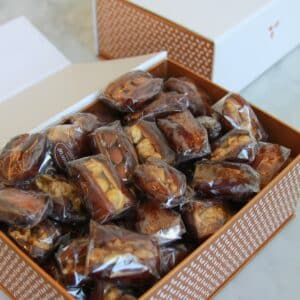 Plain Filled Dates- Gift Box (KG)